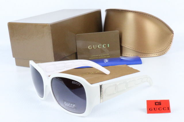 GUCCl Boutique Sunglasses 055